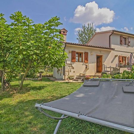 Jakov In Zupanici Labin  Luaran gambar